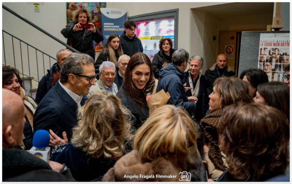 Le cose non dette, Muccino: “Siamo costruiti dai silenzi. È lì che nasce il destino dei miei personaggi” - Be Sicily Mag - Muccino Leone 12