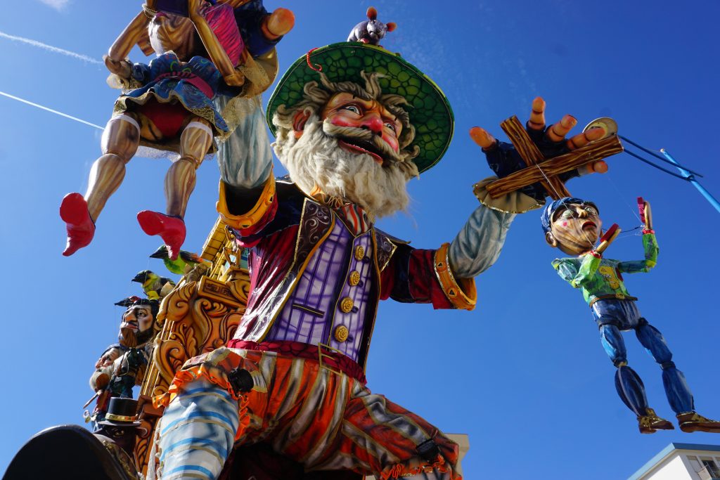 Classifica del Carnevale d’Italia 2026: prima la Sicilia con Acireale e Sciacca 4 Classifica del Carnevale d’Italia 2026: prima la Sicilia con Acireale e Sciacca - Be Sicily Mag - sciacca