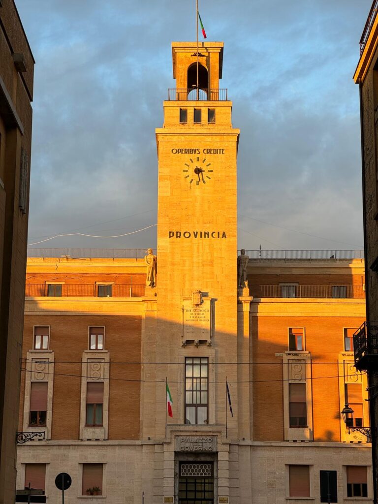 Giornate FAI di Primavera 2026: 65 luoghi aperti in Sicilia 11 Giornate FAI di Primavera 2026: 65 luoghi aperti in Sicilia - Be Sicily Mag - Palazzo del Governo a Enna