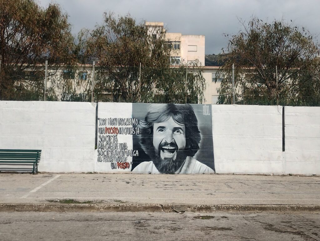 Nel ricordo della strage di Pizzolungo del 1985: gli appuntamenti con “Non ti scordar di me” 2 Nel ricordo della strage di Pizzolungo del 1985: gli appuntamenti con “Non ti scordar di me” - Be Sicily Mag - murales pizzolungo