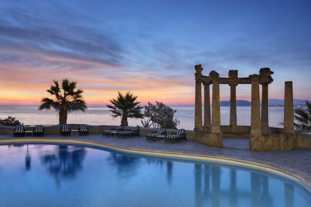 Finarte e Villa Igiea puntano i riflettori sul collezionismo 10 Finarte e Villa Igiea puntano i riflettori sul collezionismo - Be Sicily Mag - 4 RFH Villa Igiea Pool 7971 JG Jun 21 2