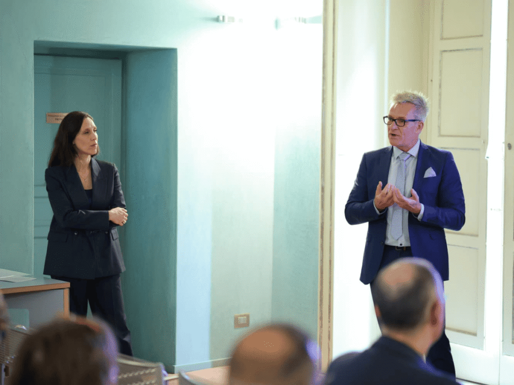 SicilCima e Keller Minimal Windows incontrano gli architetti a Palazzo Butera: design, innovazione e cultura 10 SicilCima e Keller Minimal Windows incontrano gli architetti a Palazzo Butera: design, innovazione e cultura - Be Sicily Mag - Incontro SicilCima a Palazzo Butera 3 1