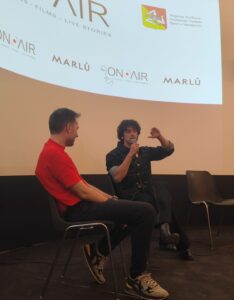On Air Festival, "Strike - Figli di un’era sbagliata": togliersi i paraocchi per guardarsi attorno e scoprirsi meno soli 4 On Air Festival, "Strike - Figli di un’era sbagliata": togliersi i paraocchi per guardarsi attorno e scoprirsi meno soli - Be Sicily Mag - Matteo Santorum On Air Festival scaled e1777057567781