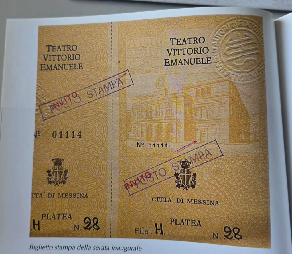 Quando il Teatro Vittorio Emanuele di Messina riaprì il 24 aprile 1985 - Be Sicily Mag - biglietto ph pubblicata in rivista Frammenti