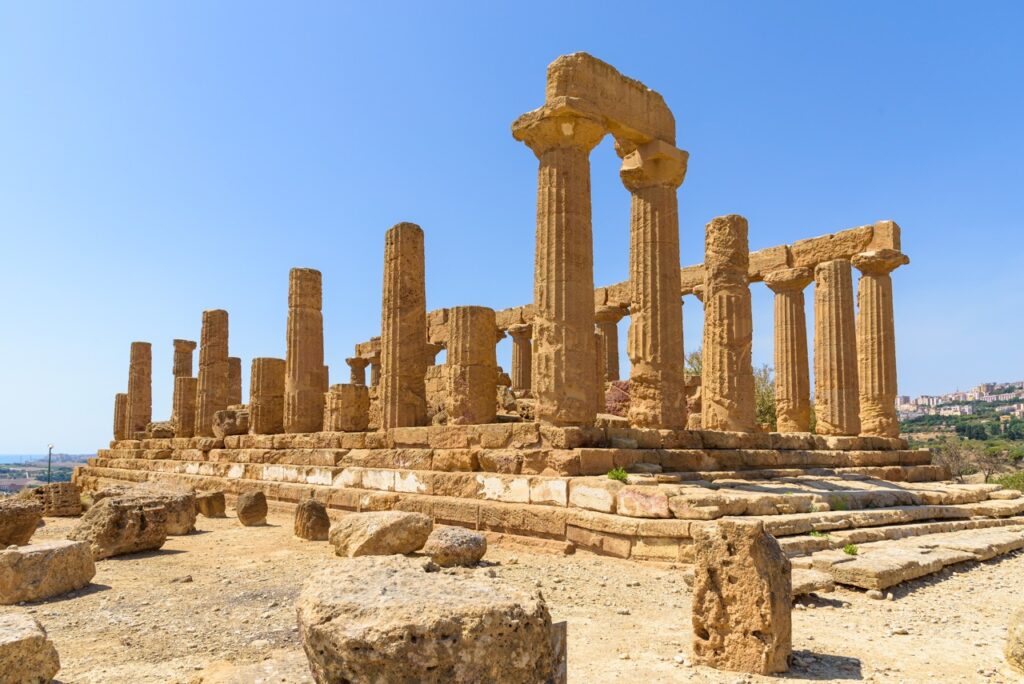 La Valle dei Templi di Agrigento, viaggio nella Sicilia della Magna Grecia - Be Sicily Mag - temple of juno in the valley of the temples in agr 2026 03 24 13 05 58 utc dimensioni grandi