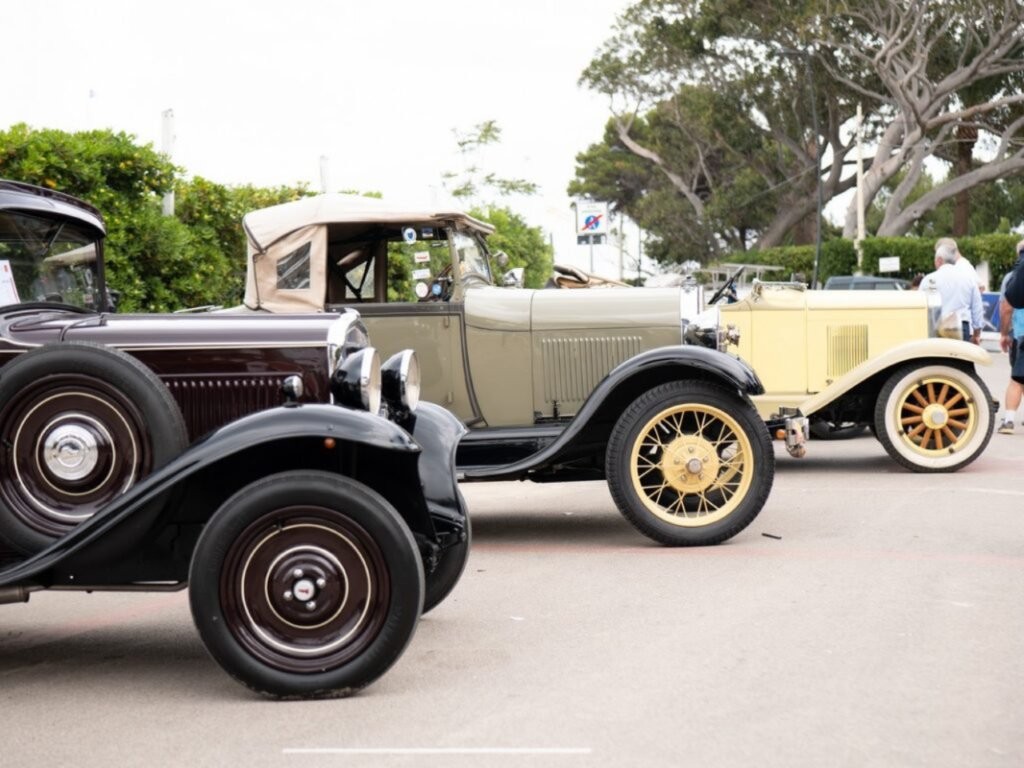 Mondello accende i motori sul "Concorso di eleganza per auto d’epoca" del Club Lauria - Be Sicily Mag - CONCORSO AUTO EPOCA LAURIA 5