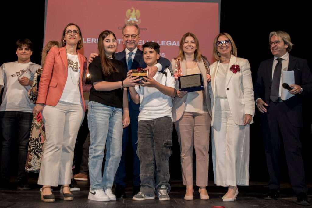 Palermo Città della Legalità: i giovani protagonisti al Teatro Biondo - Be Sicily Mag - WhatsApp Image 2026 05 22 at 20.20.302