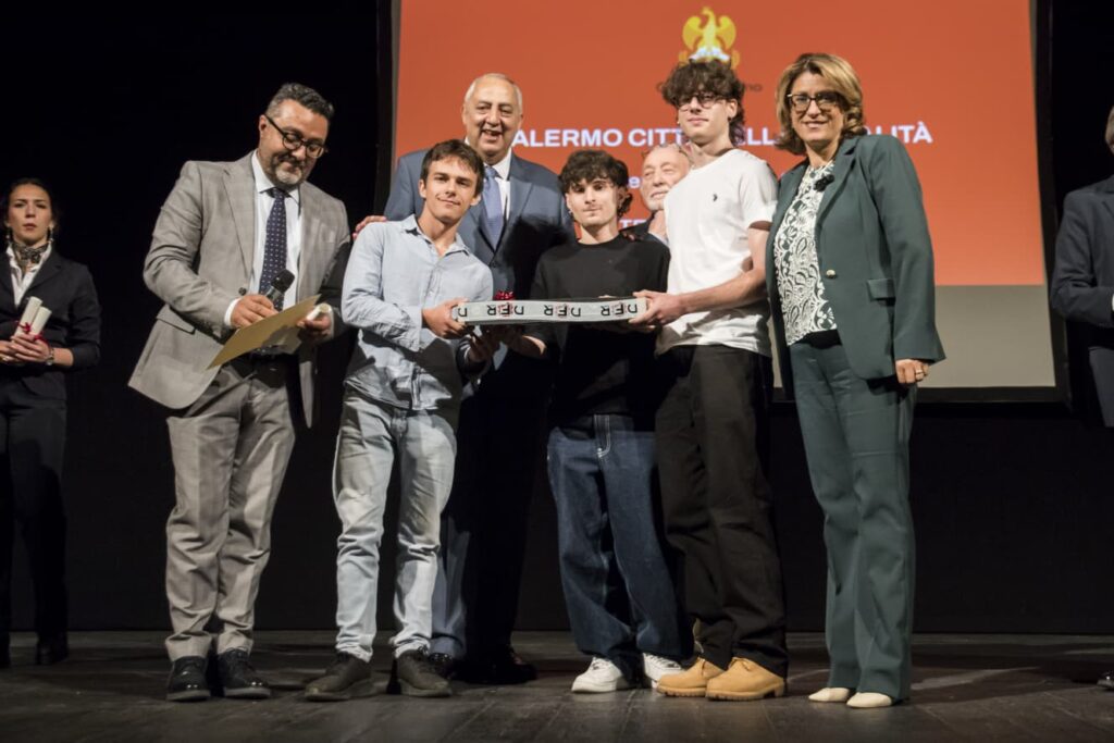 Palermo Città della Legalità: i giovani protagonisti al Teatro Biondo - Be Sicily Mag - WhatsApp Image 2026 05 22 at 20.20.312