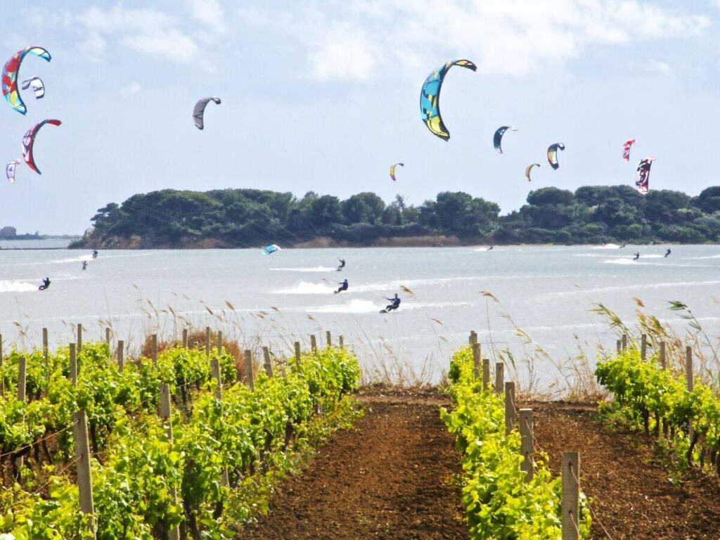 La laguna dello Stagnone e Isola delle Femmine: le isole siciliane in vendita 2 La laguna dello Stagnone e Isola delle Femmine: le isole siciliane in vendita - Be Sicily Mag - stagnone.kitesurf