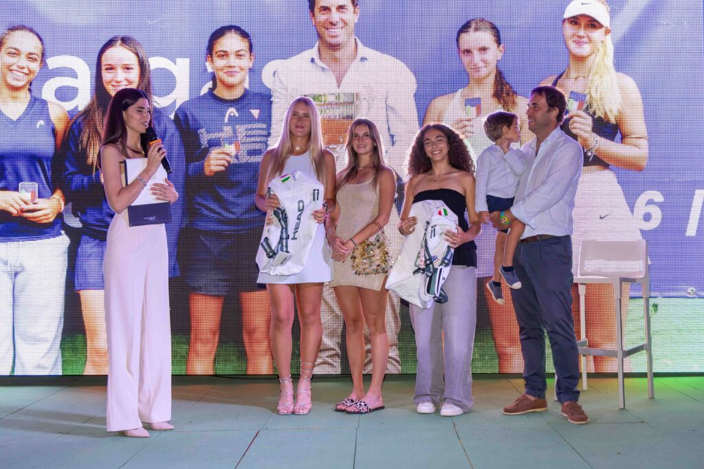 I cento anni del Circolo del Tennis Palermo: festa di sport tra passato e futuro 28 I cento anni del Circolo del Tennis Palermo: festa di sport tra passato e futuro - Be Sicily Mag - Diletta DAmico Elisabetta Allegra e Federica Amoroso