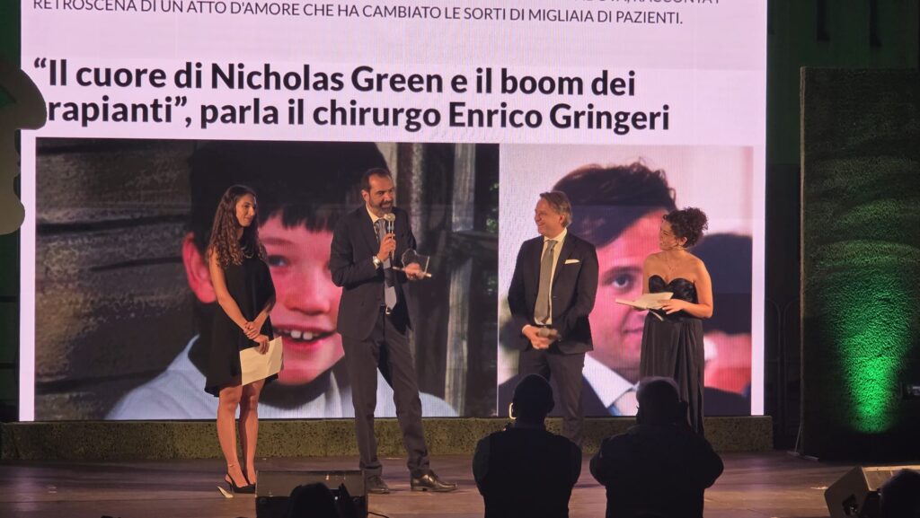 Premio Adolfo Celi 2026, il Gran Galà Solidale celebra il valore sociale della cultura - Be Sicily Mag - Enrico Gringeri professore associato di Chirurgia generale premiato dal sindaco di Messina Federico Basile