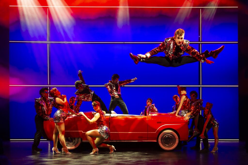 Grease, il musical che conquistò l'Italia parla anche siciliano 2 Grease, il musical che conquistò l'Italia parla anche siciliano - Be Sicily Mag - grease 2