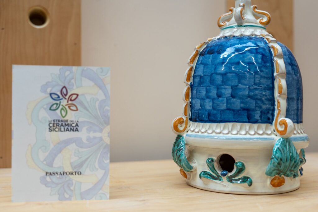 Il nuovo lusso di New York parla siciliano: le Strade della Ceramica trionfa nella Grande Mela 5 Il nuovo lusso di New York parla siciliano: le Strade della Ceramica trionfa nella Grande Mela - Be Sicily Mag - 2000 1333 max 2