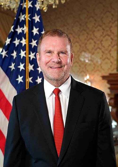 L’ambasciatore americano Tilman Fertitta in visita a Cefalù alla ricerca delle sue origini 4 L’ambasciatore americano Tilman Fertitta in visita a Cefalù alla ricerca delle sue origini - Be Sicily Mag - image 2