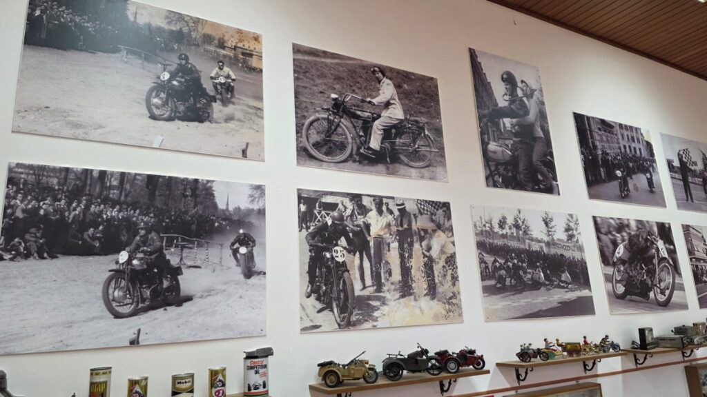 Il Piccolo Museo delle Moto di Enrico Munafò: la storia che non ti aspetti 13 Il Piccolo Museo delle Moto di Enrico Munafò: la storia che non ti aspetti - Be Sicily Mag - 5