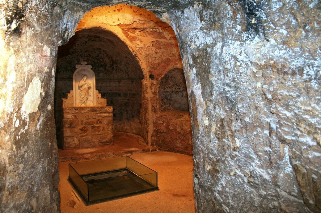Grotte in Sicilia da visitare: 4 luoghi sotterranei unici 7 Grotta della Sibilla (Turismo Comune Marsala)