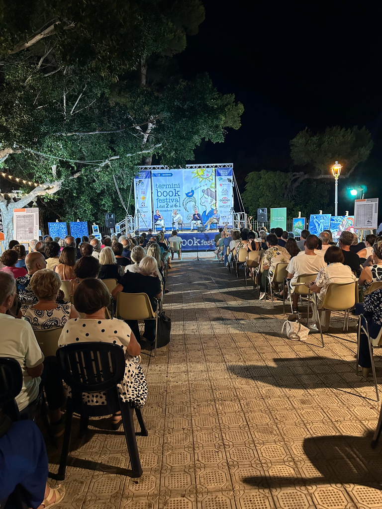 Pietro Grasso inaugura il Termini Book Festival: “La memoria va custodita per agire nel presente” - Be Sicily Mag - image 7